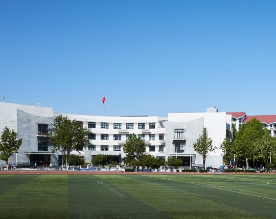 �����й�ó�߼�����ѧУ����ȫ��Ŀ